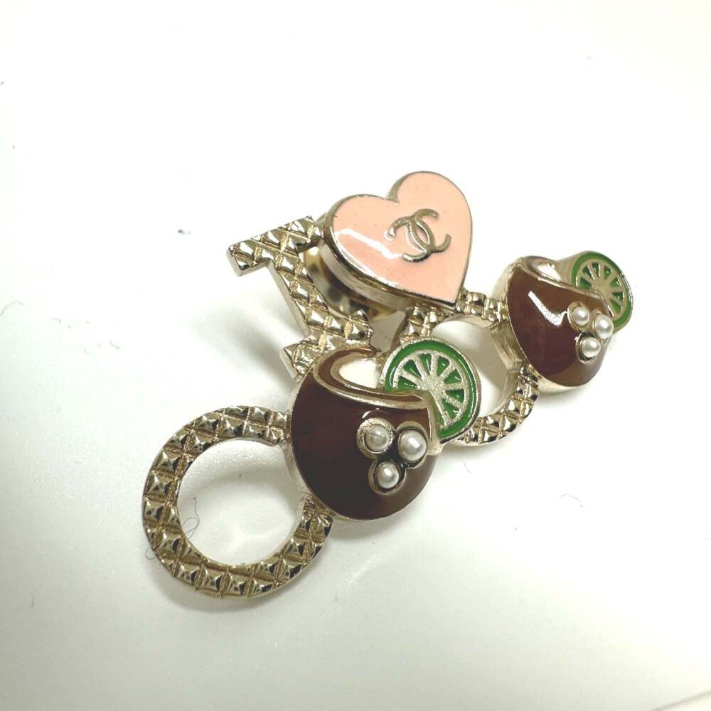 CHANEL Authentic Gold Brooch - Picture 2 of 8